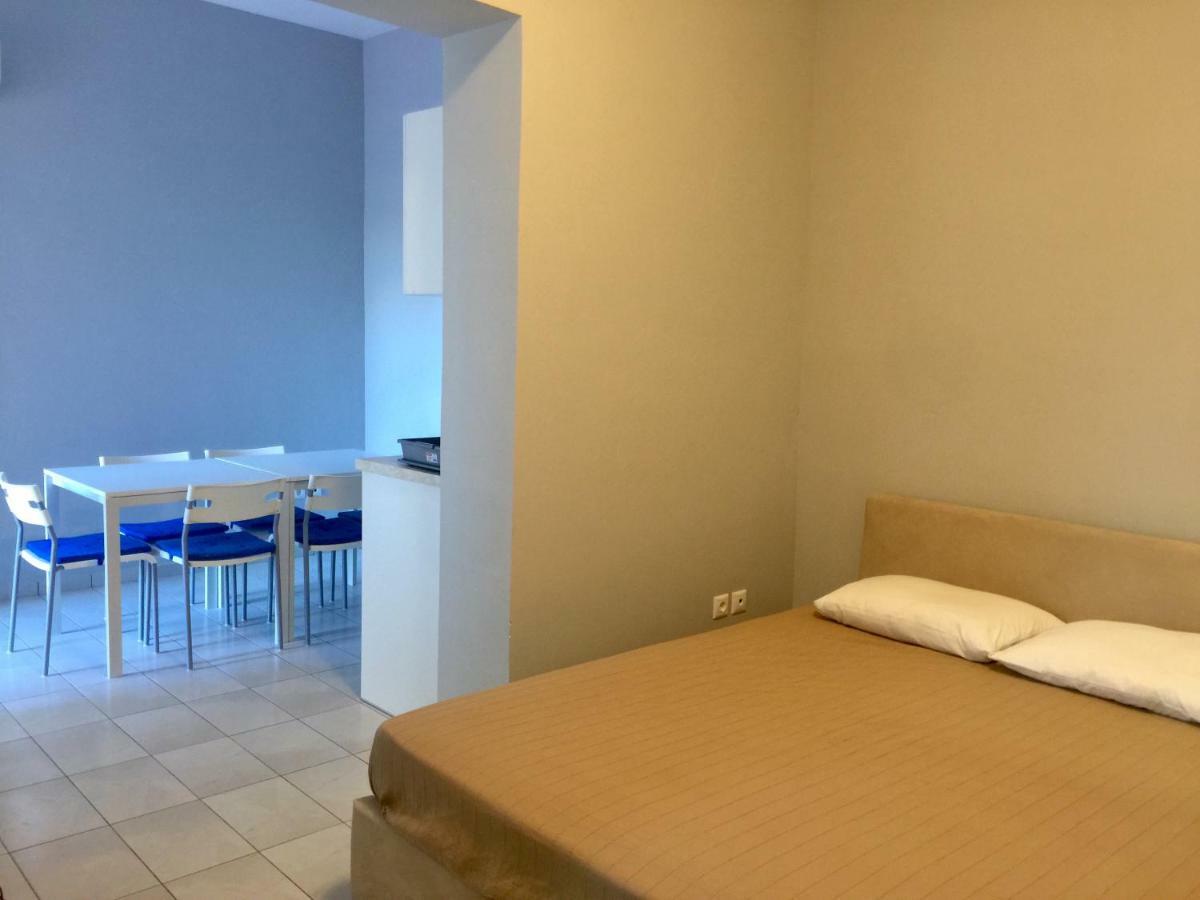Holodek Apartments Sygrou Parking Athen Exterior foto